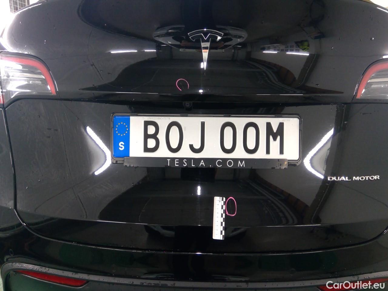  Tesla  Model Y  Long-Range AWD #30