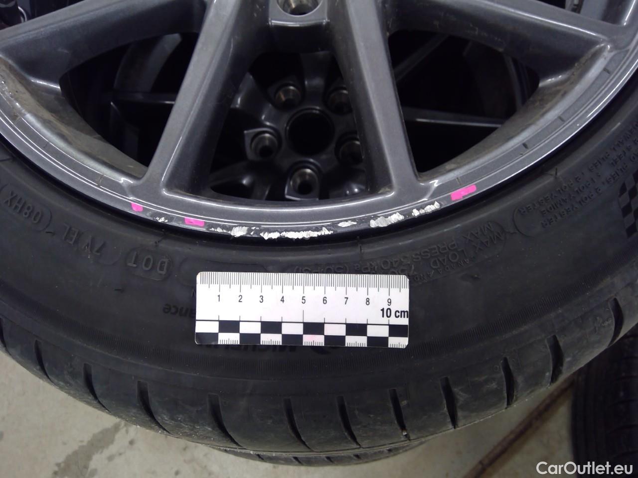  Tesla  Model 3  DualM. Long-Range AWD #1