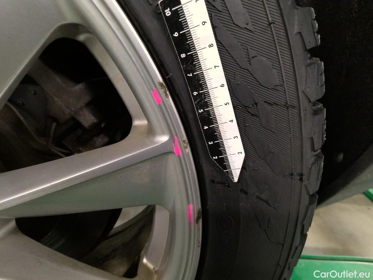  Volvo  XC 40 XC40 Recharge Twin Plus Aut #13