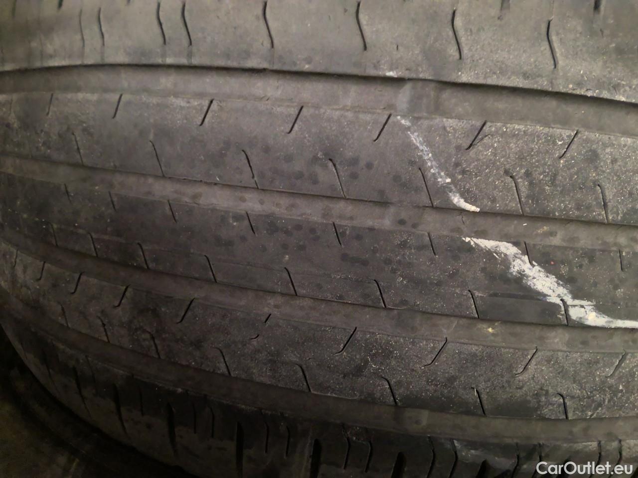  Volvo  XC 40 XC40 Recharge Twin Plus Aut #4