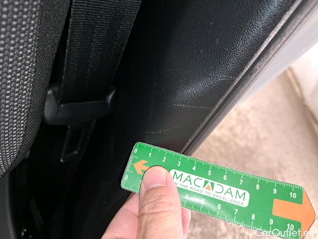  Citroen  C3  Feel Business 1.2 PureTech 80CV BVM5 E6d #4