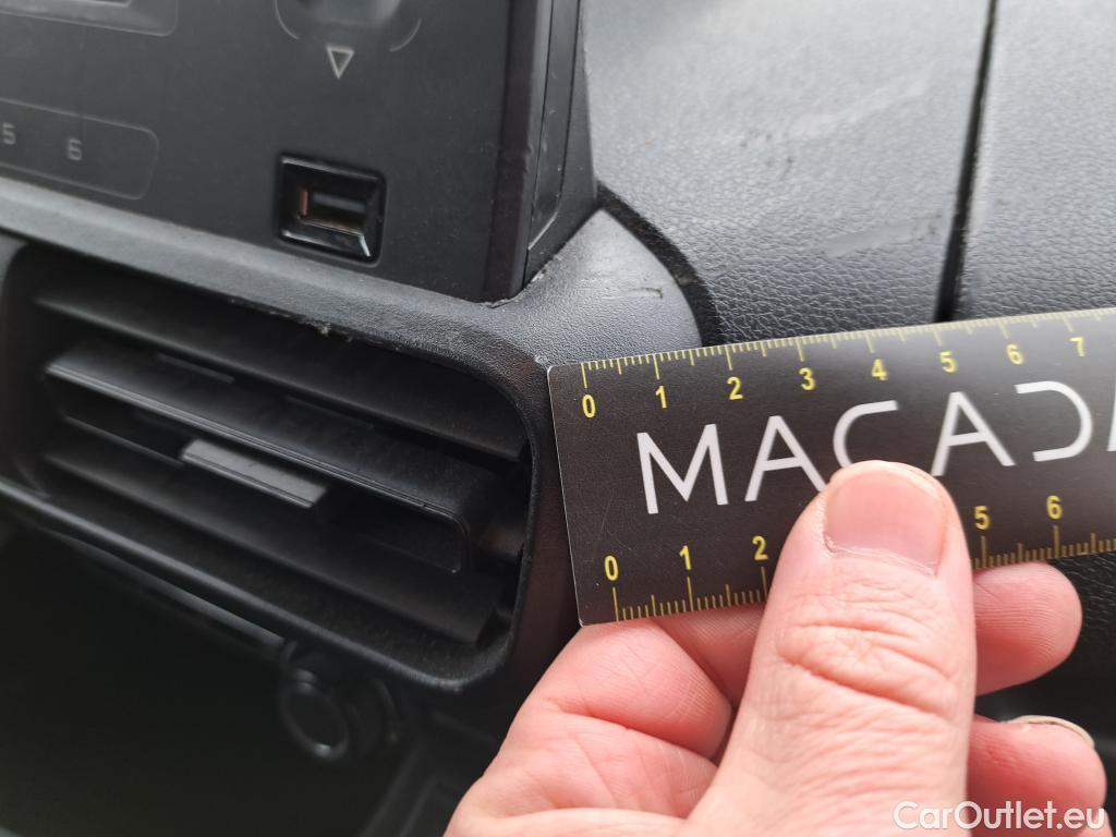  Citroen  Berlingo  Fourgon Club M 650 1.5 BlueHDi 75CV BVM5 E6dT #31