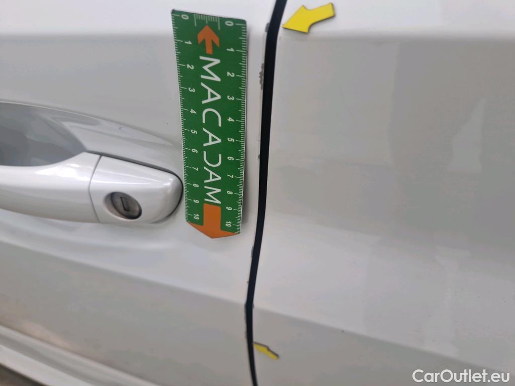  Peugeot  208  (e-) Active Business 50kWh BVA #12