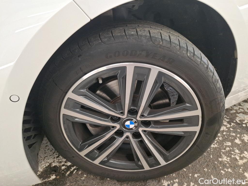  Bmw  Serie 1 BMW Série 1 / 2019 / 5P / Berline 116i DKG7 Business Design #13