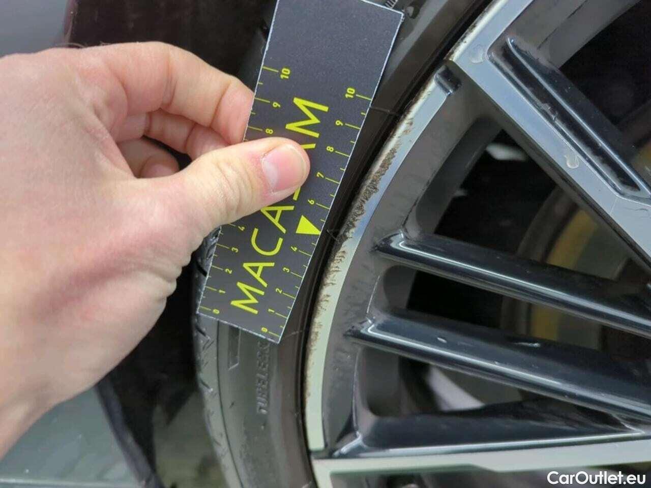  Bmw  Serie 1 118i Executive #13