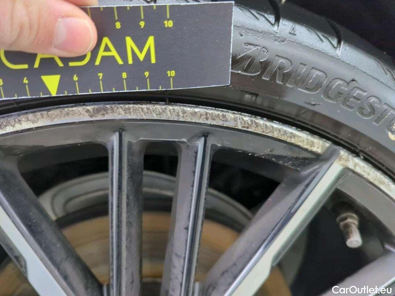  Bmw  Serie 1 118i Executive #8