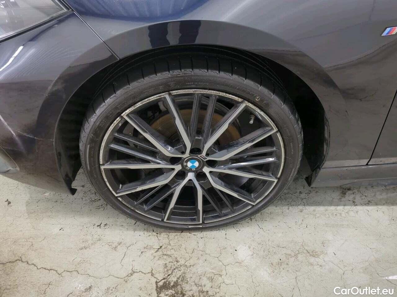  Bmw  Serie 1 118i Executive #6