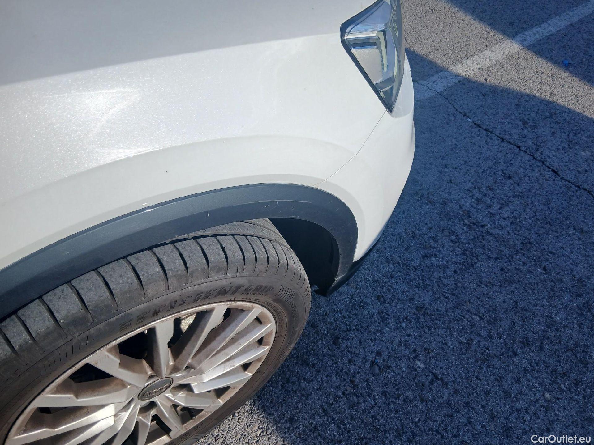  Audi  Q2 AUDI  / 2016 / 5P / todoterreno Design 30 TFSI 85kW (116CV) #22