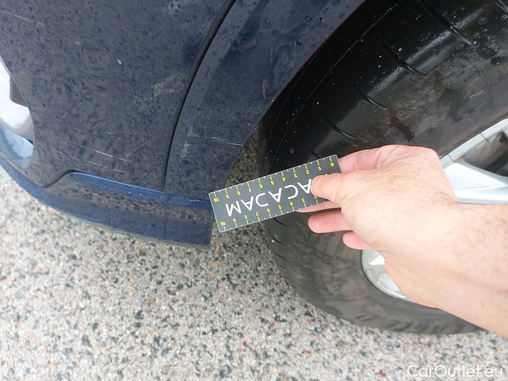  Audi  Q3 AUDI  / 2018 / 5P / todoterreno 45 TFSI e 180kW S tronic S Line #12