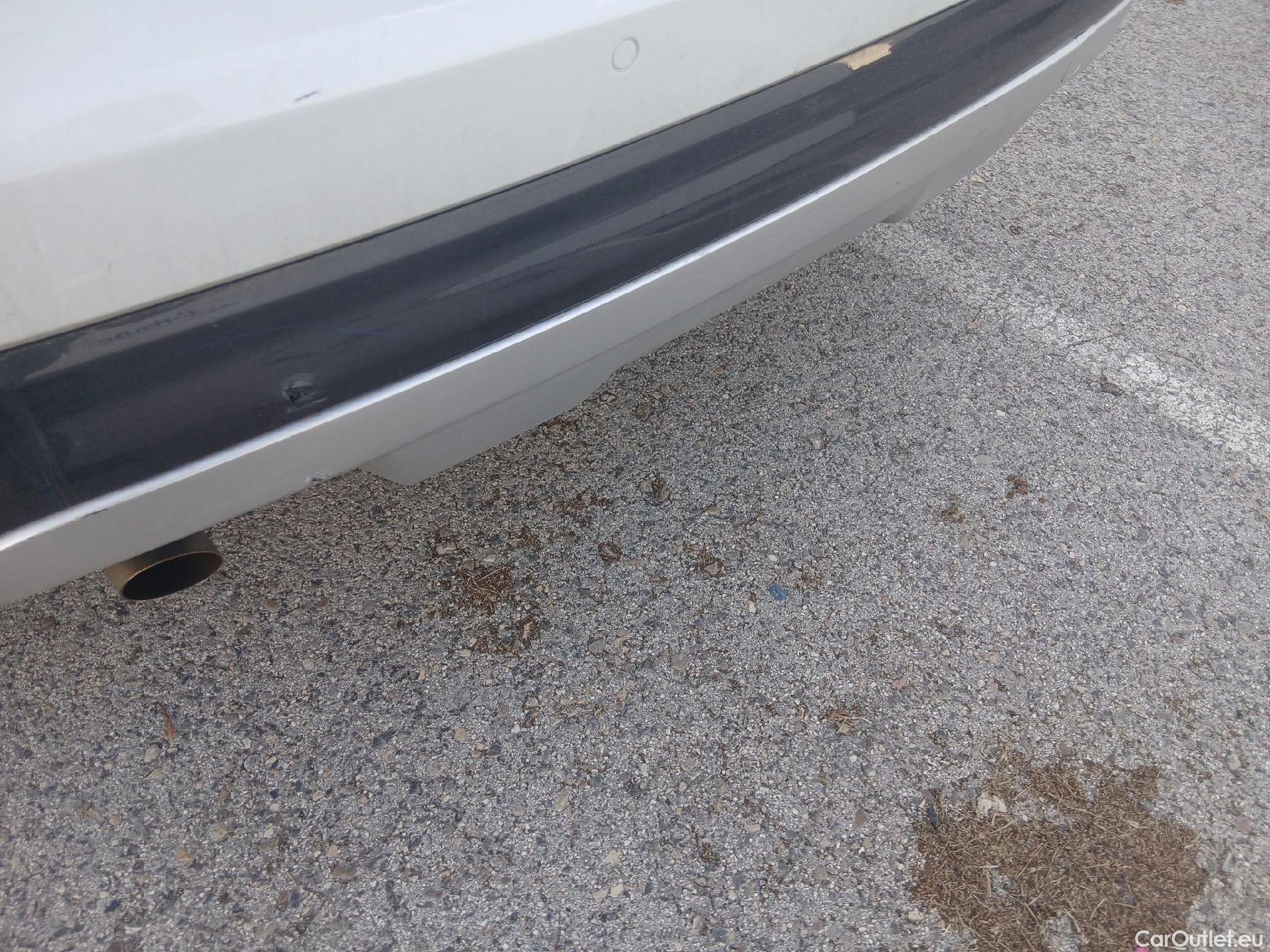  Audi  Q2 AUDI  / 2016 / 5P / todoterreno Design 30 TFSI 85kW (116CV) #17