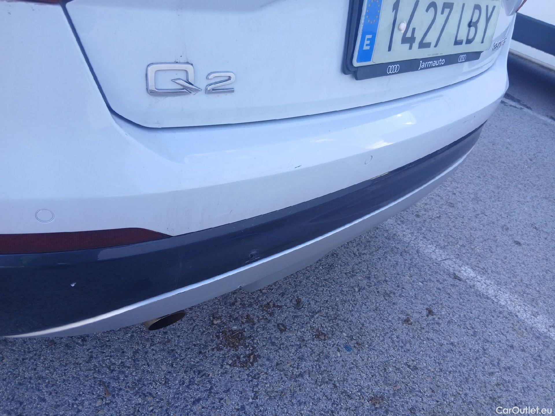  Audi  Q2 AUDI  / 2016 / 5P / todoterreno Design 30 TFSI 85kW (116CV) #14