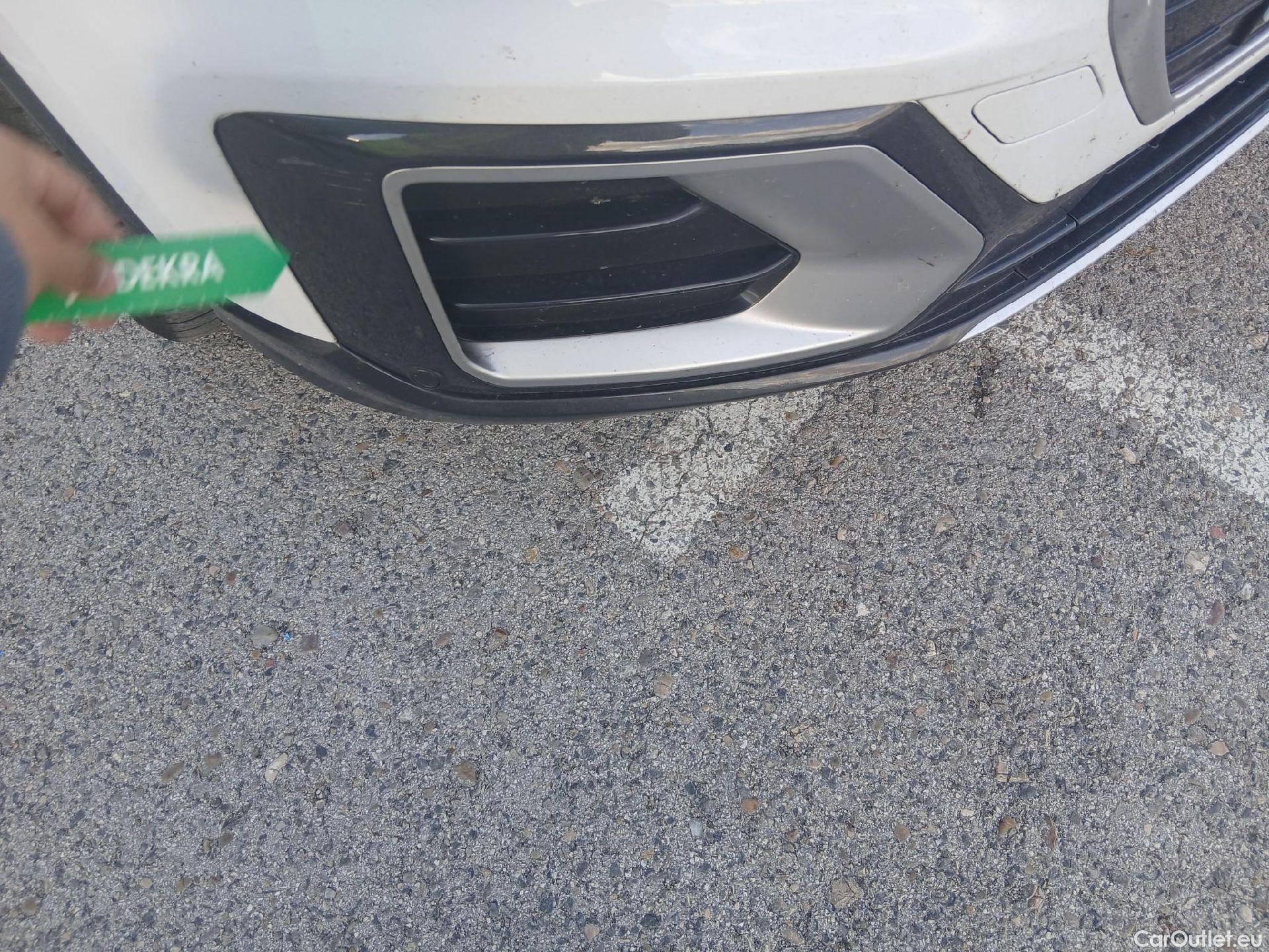  Audi  Q2 AUDI  / 2016 / 5P / todoterreno Design 30 TFSI 85kW (116CV) #5