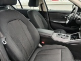  Bmw  Serie 3 BMW  / 2018 / 4P / sedán 318d Auto. #6