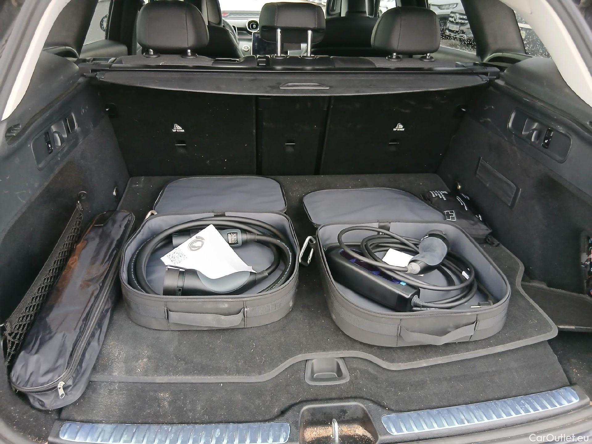  Mercedes  GLC Clase   300 de 4Matic (254.609)Avantgarde 2.0 335CV AT9 E6d #22