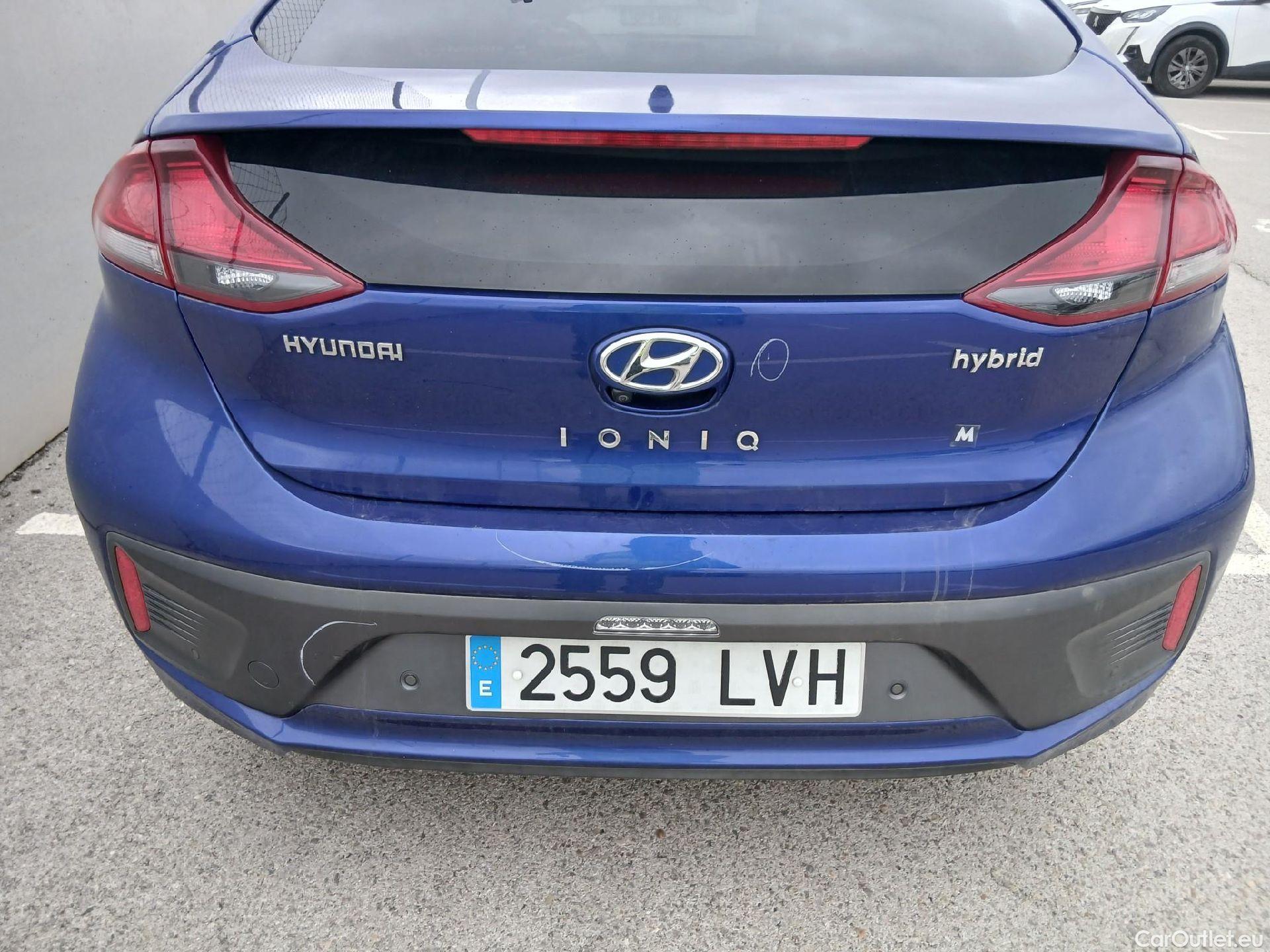  Hyundai   Ioniq HYUNDAI / 2019 / 5P / berlina con portón 1.6 GDI HEV Klass DCT #22