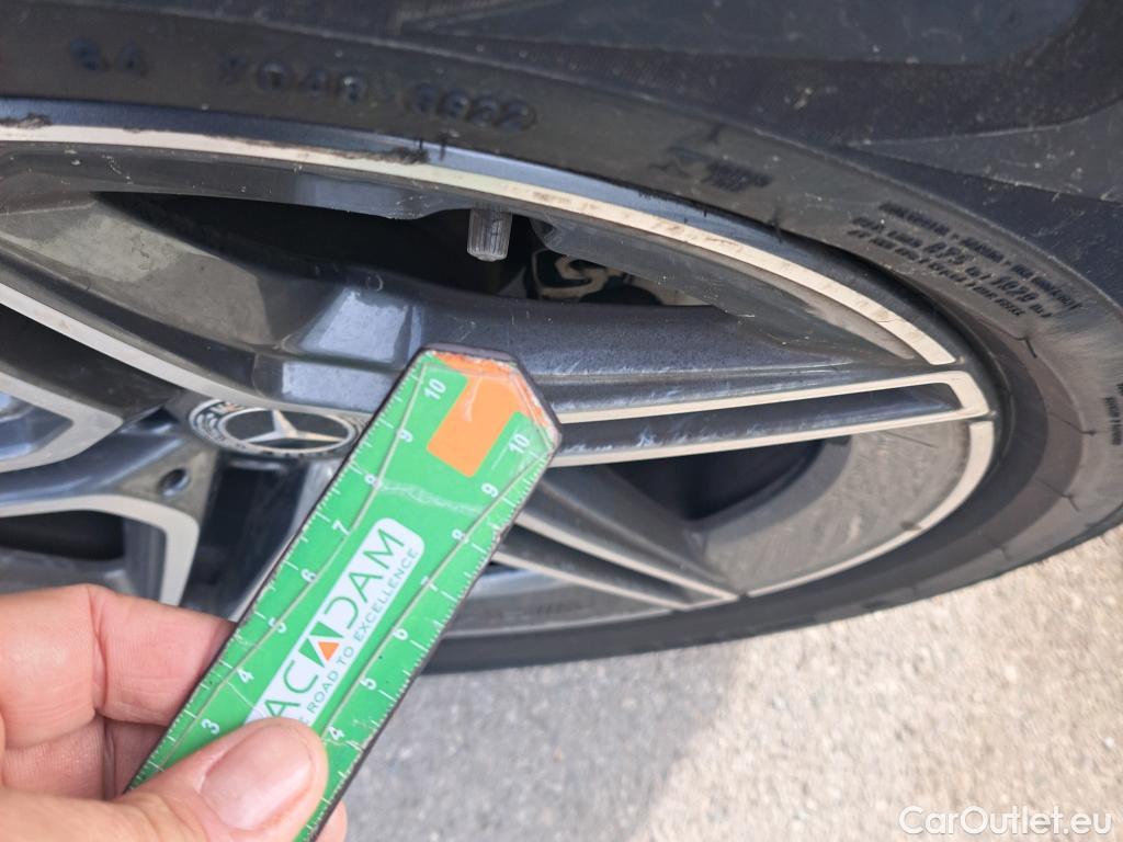  Mercedes  G-Klasee MERCEDES-BENZ GLC Coupé / 2019 / 5P / coupé GLC 300 de 4MATIC (AC) #8