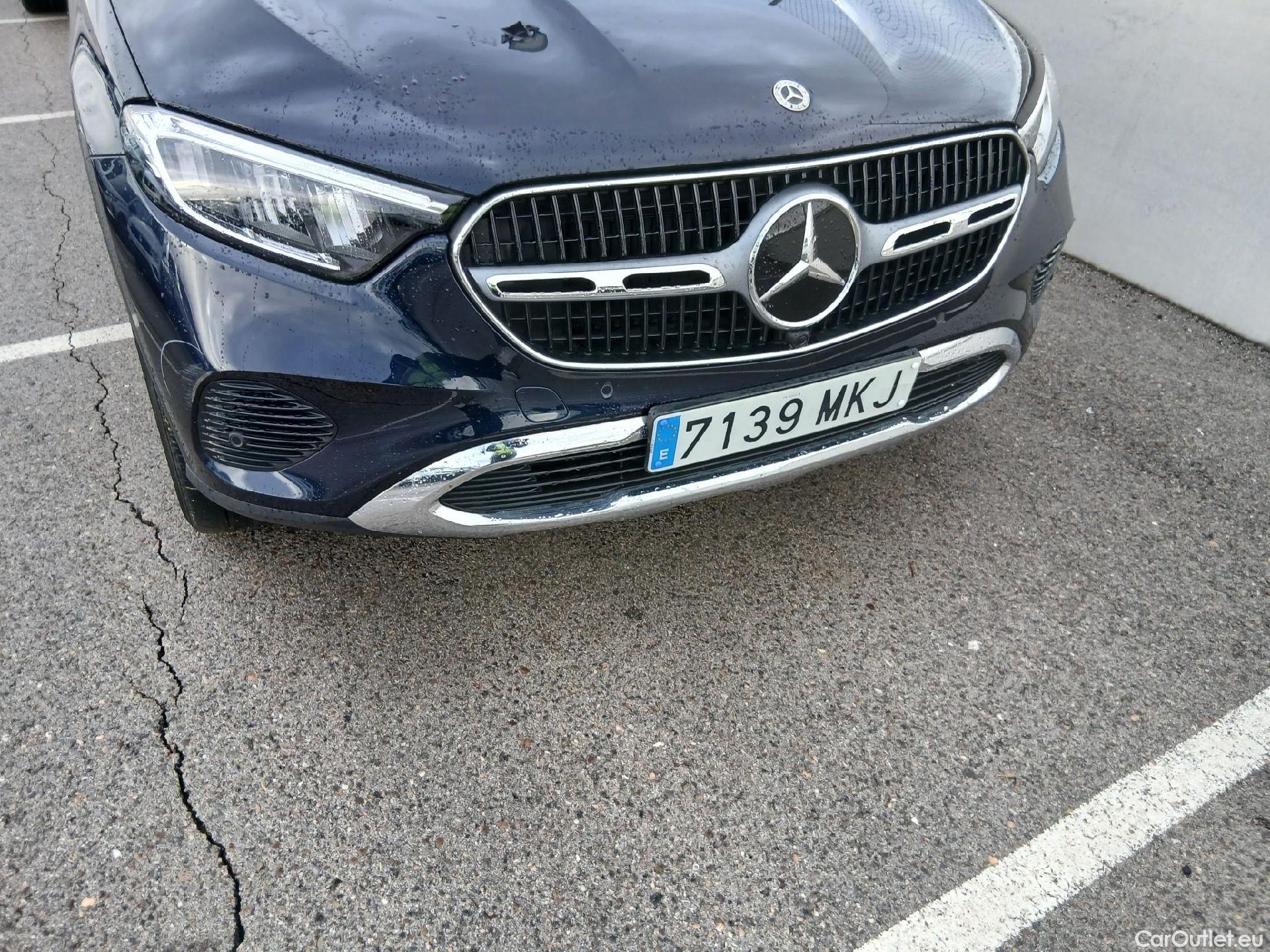  Mercedes  GLC Clase   300 de 4Matic (254.609)Avantgarde 2.0 335CV AT9 E6d #3