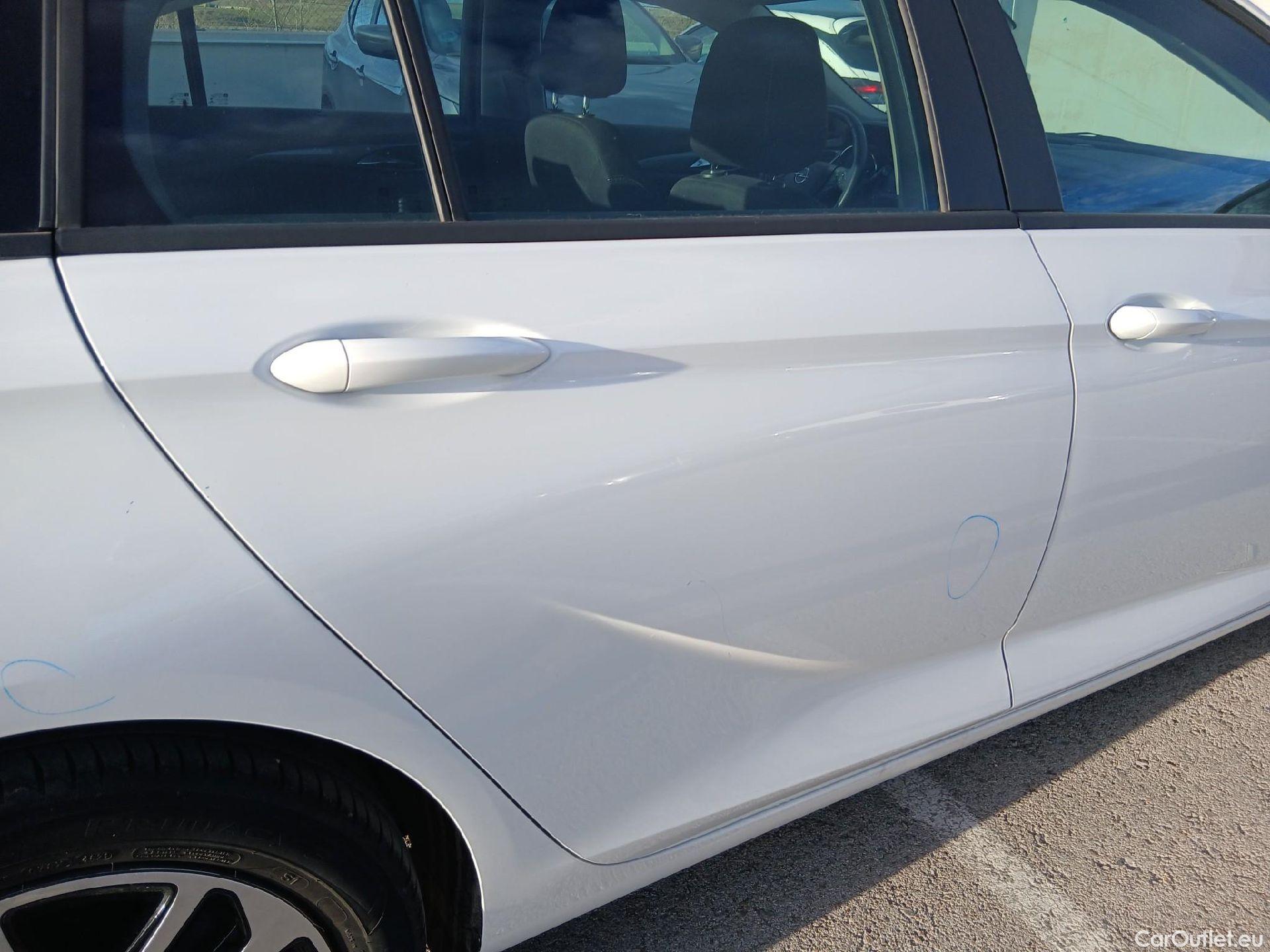  Opel  Insignia OPEL  / 2020 / 5P / berlina con portón GS Edition 1.5D DVH 90kW (122CV) MT6 #27