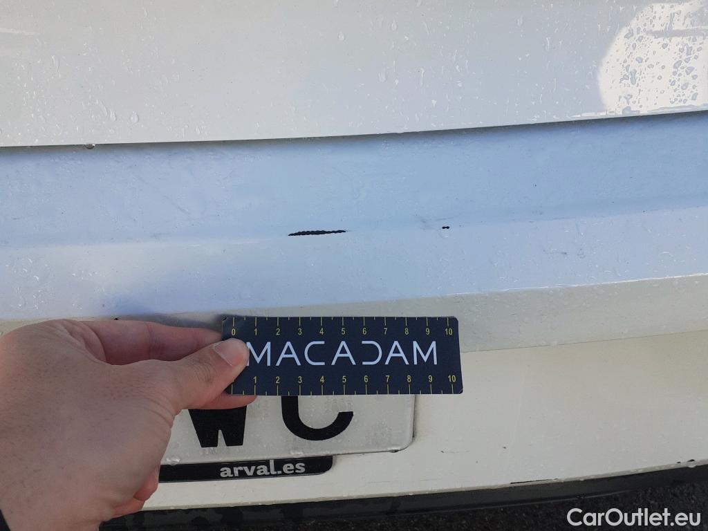  Volkswagen  Golf  VOLKSWAGEN / 2020 / 5P / berlina con portón 2.0 TDI 85kW (115CV) #15