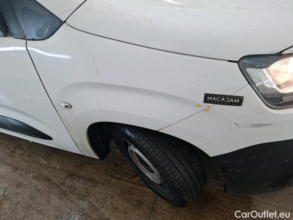  Citroen  Berlingo  Fourgon Club M 650 1.5 BlueHDi 75CV BVM5 E6dT #29