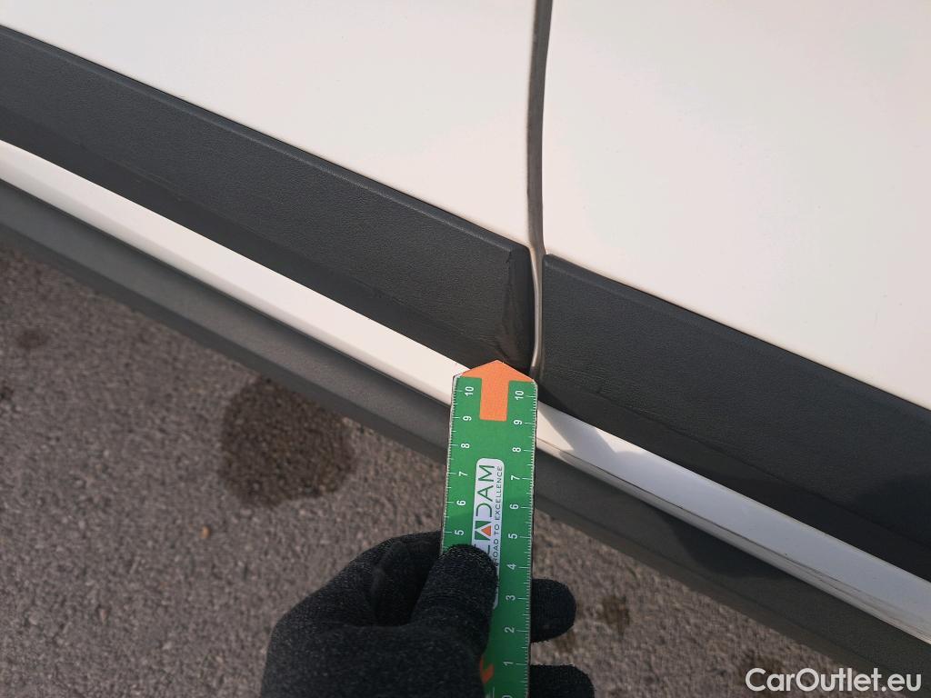  Opel  Mokka OPEL  / 2020 / 5P / todoterreno 1.5 D GS Line (AC) #33