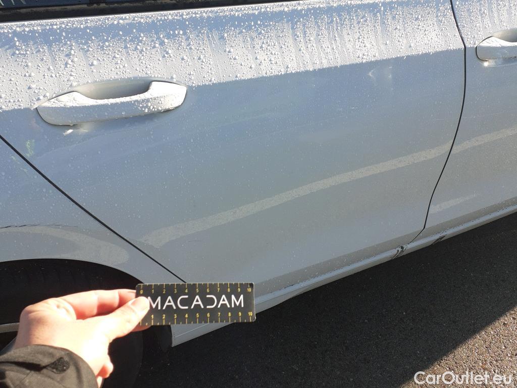  Volkswagen  Golf  VOLKSWAGEN / 2020 / 5P / berlina con portón 2.0 TDI 85kW (115CV) #7