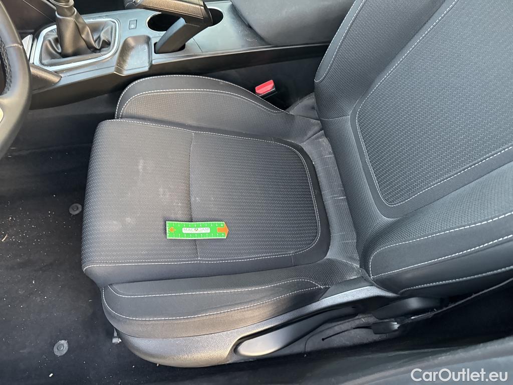  Renault  Megane RENAULT Mégane Berline / 2020 / 5P / Berline Business TCe 115 FAP / TRANSFO VP VF #16