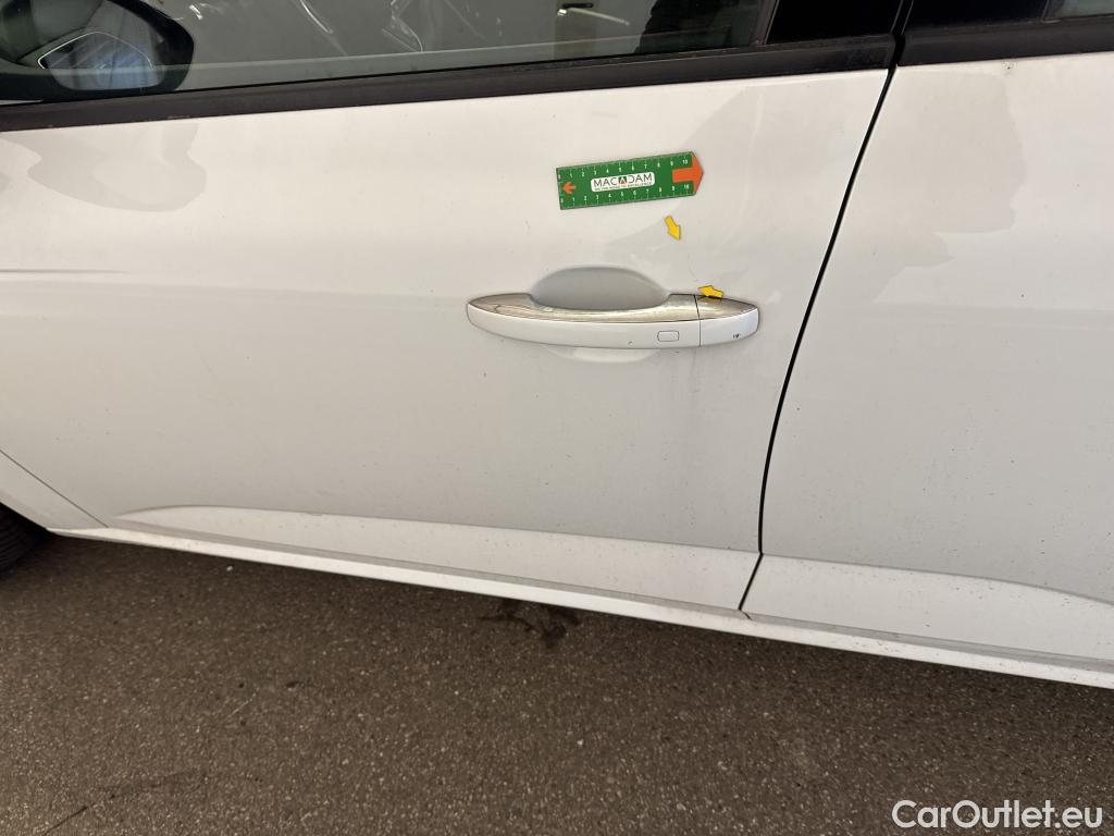  Renault  Megane RENAULT Mégane Berline / 2020 / 5P / Berline Business TCe 115 FAP / TRANSFO VP VF #21