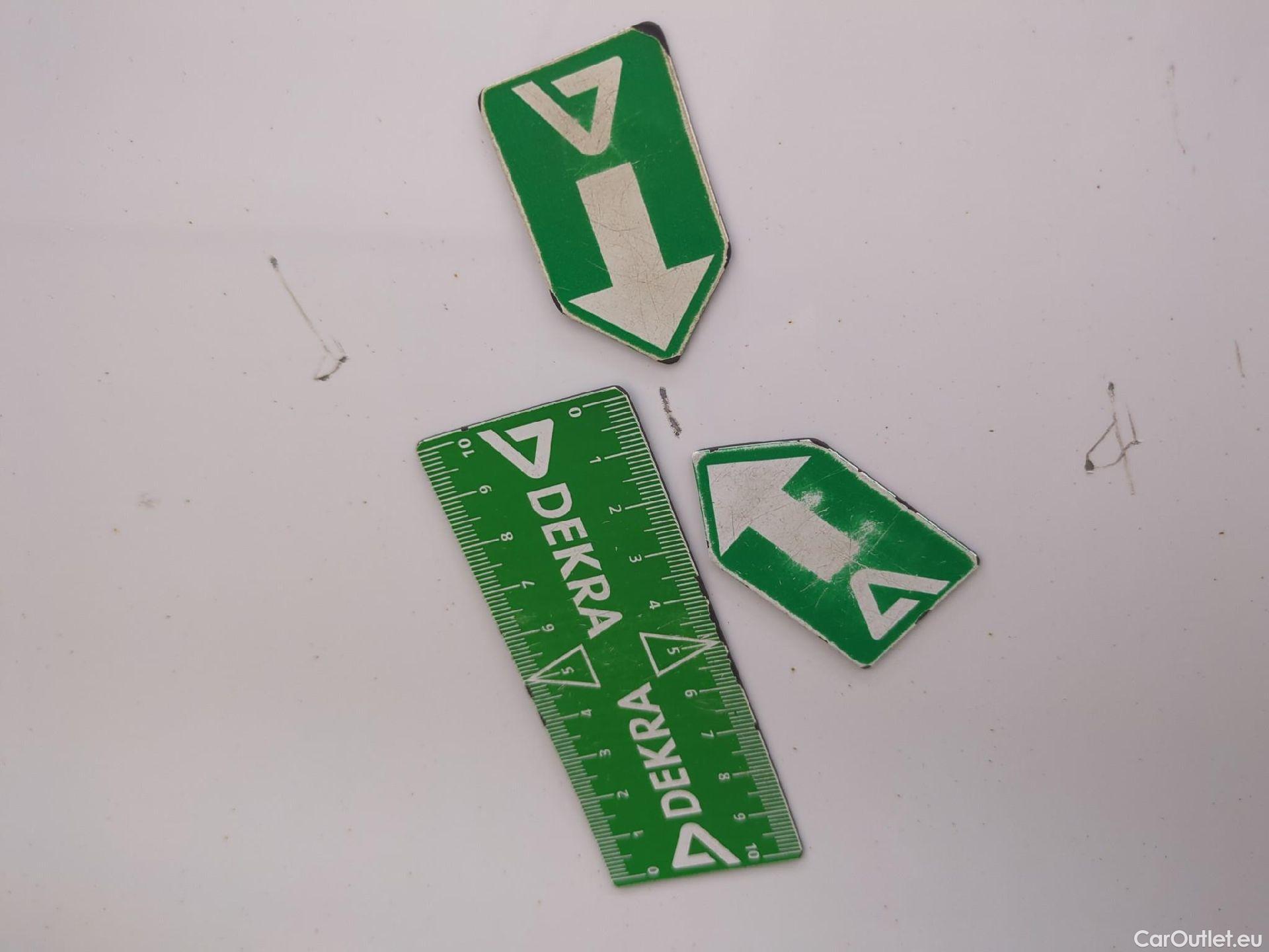  Peugeot  208  Affaire Premium Pack 1.2 80CV BVM5 E6dT #41