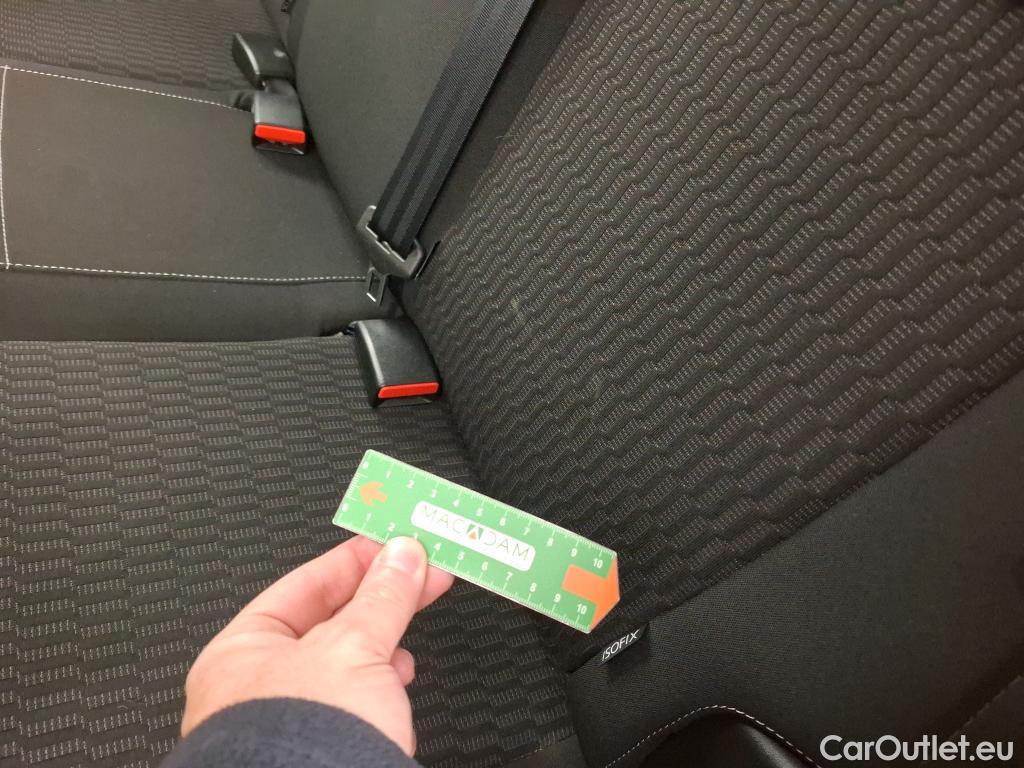  Peugeot  208 PEUGEOT  5p Berline 16 BlueHDi 75 Active #22