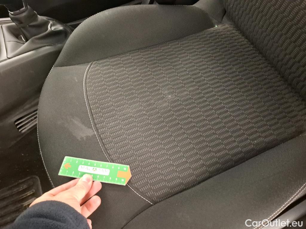  Peugeot  208 PEUGEOT  5p Berline 16 BlueHDi 75 Active #20