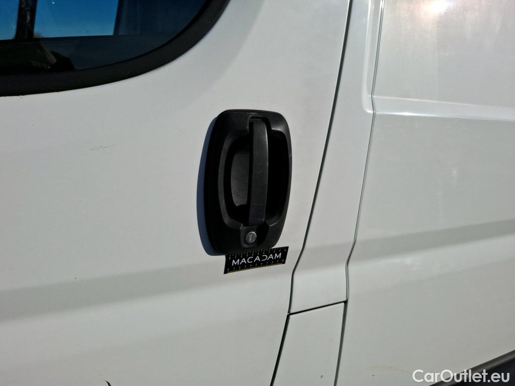  Citroen  Jumper CITROEN  VU 4p Fourgon 33 L3H2 BlueHDi 130 BVM6 Business #40