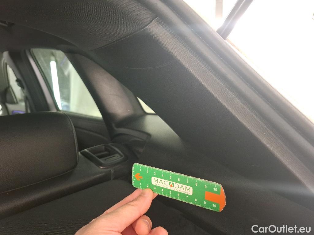  Mercedes  GLA MERCEDES-BENZ  / 2020 / 5P / SUV 1.3  250 e BUSINESS LINE DCT #9