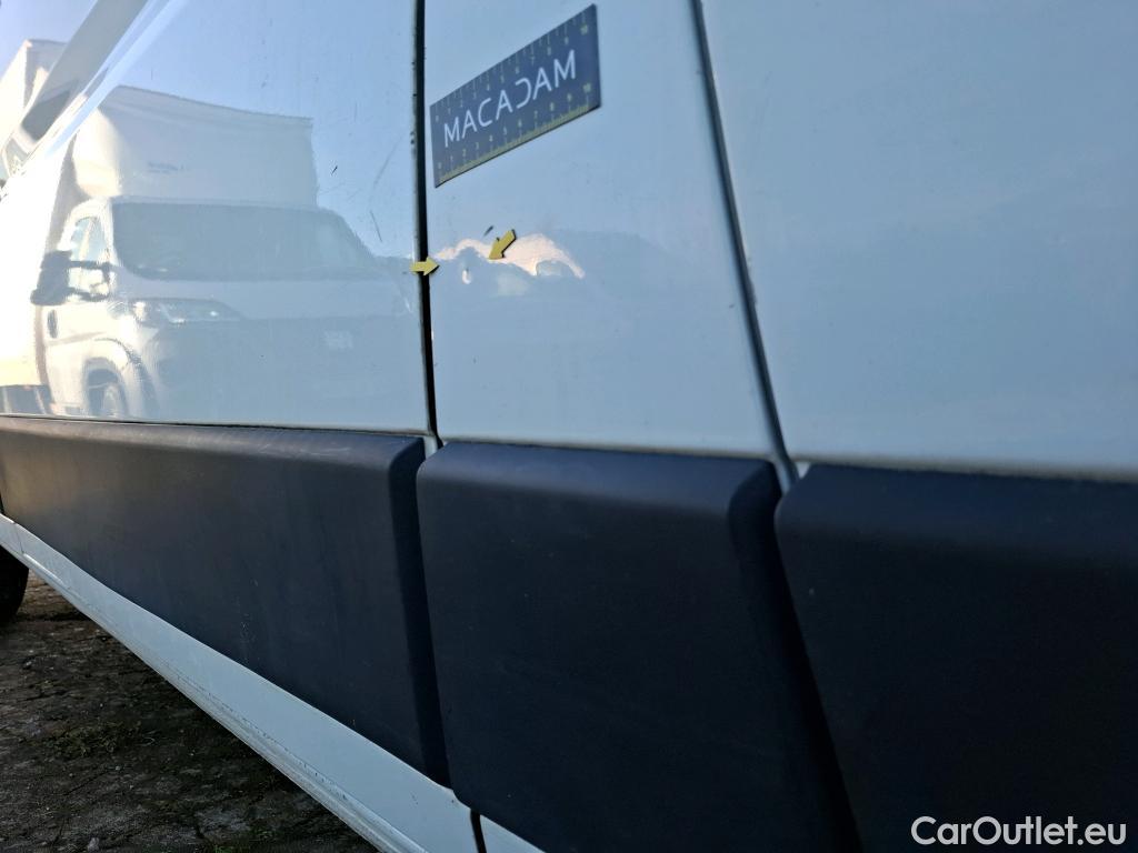  Citroen  Jumper CITROEN  VU 4p Fourgon 33 L3H2 BlueHDi 130 BVM6 Business #102