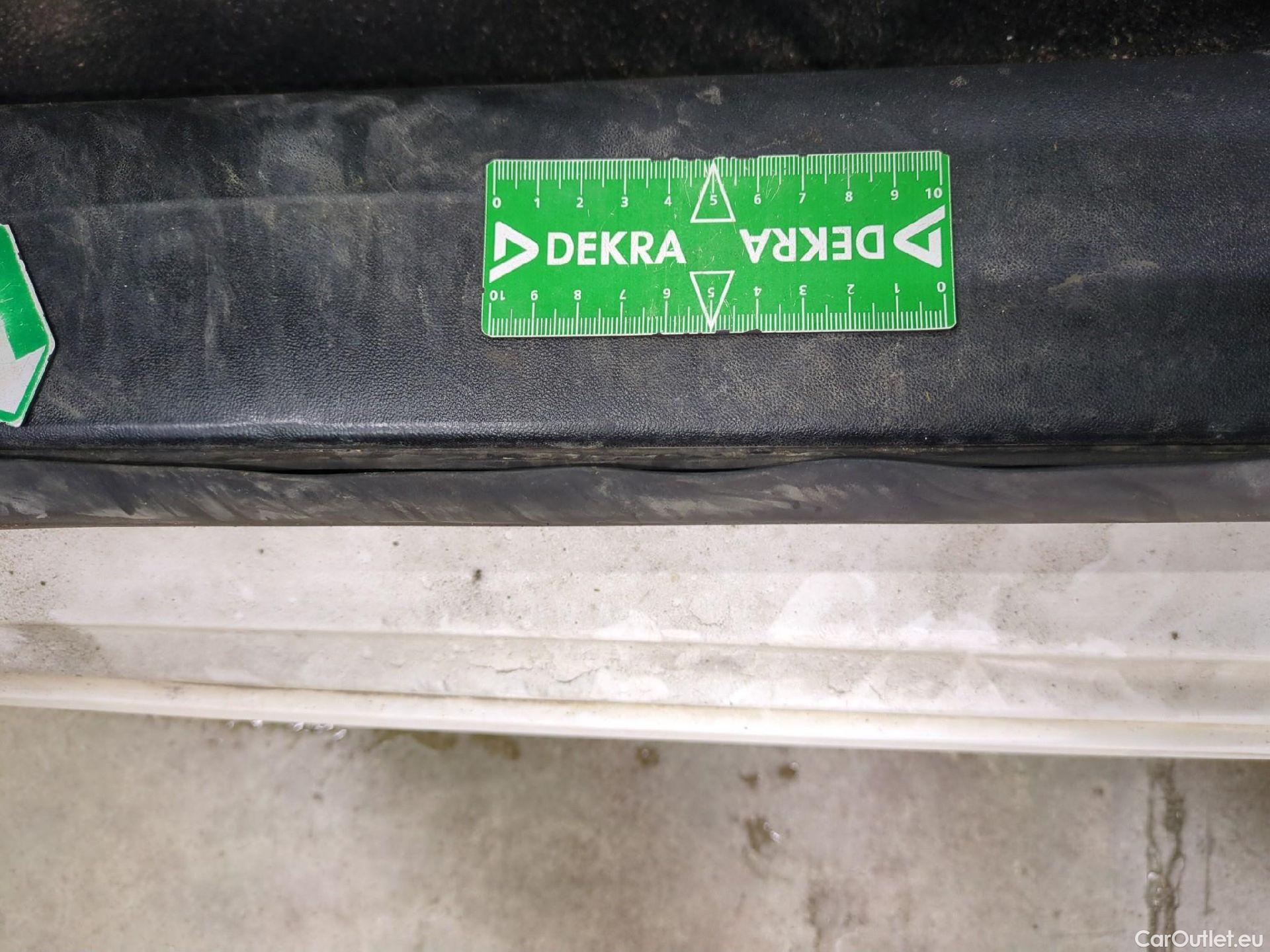  Peugeot  208  Affaire Premium Pack 1.2 80CV BVM5 E6dT #10