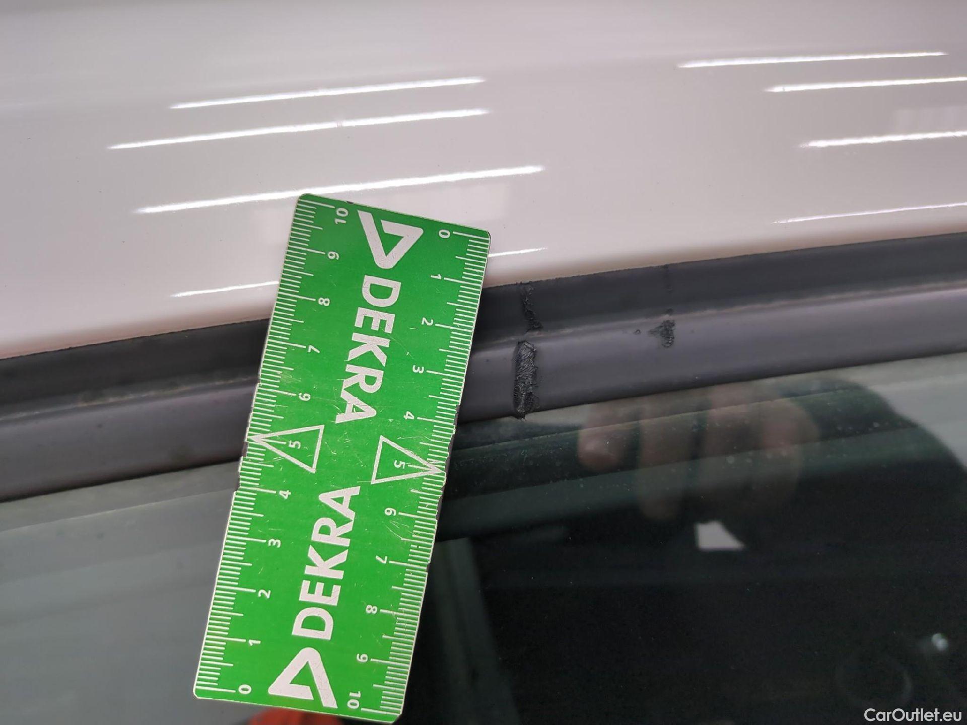  Peugeot  208  Affaire Premium Pack 1.2 80CV BVM5 E6dT #50