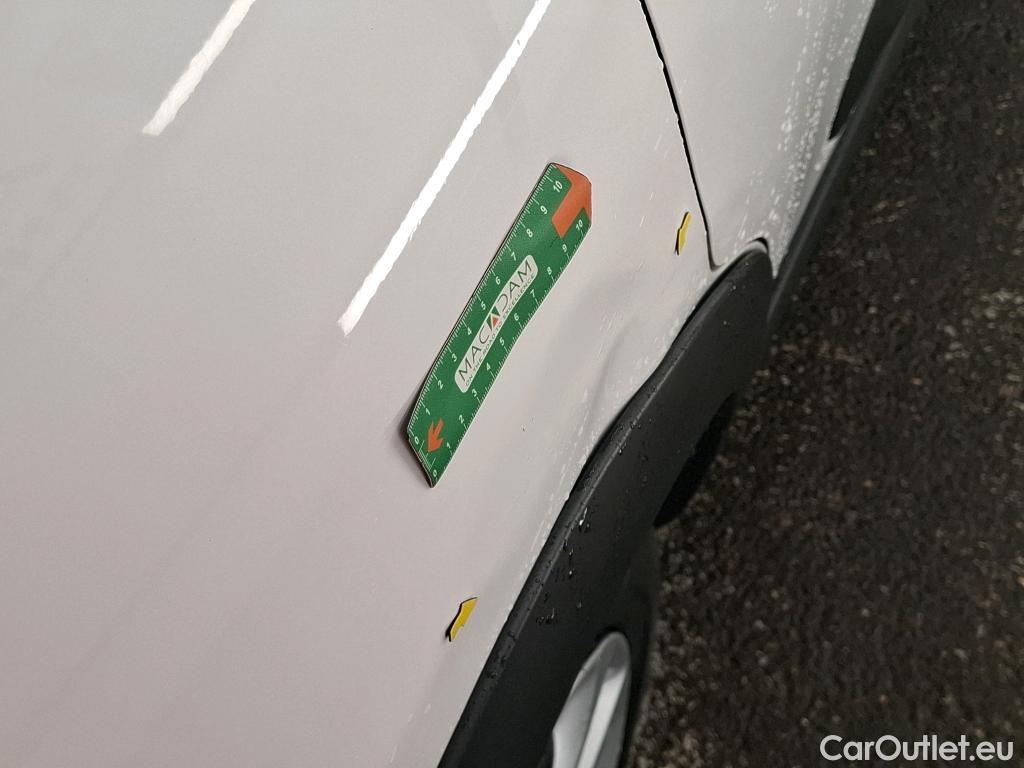  Citroen  C3  Société Feel 1.2 PureTech 80CV BVM5 E6d #5