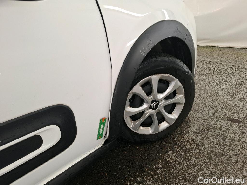  Citroen  C3  Société Feel 1.2 PureTech 80CV BVM5 E6d #13