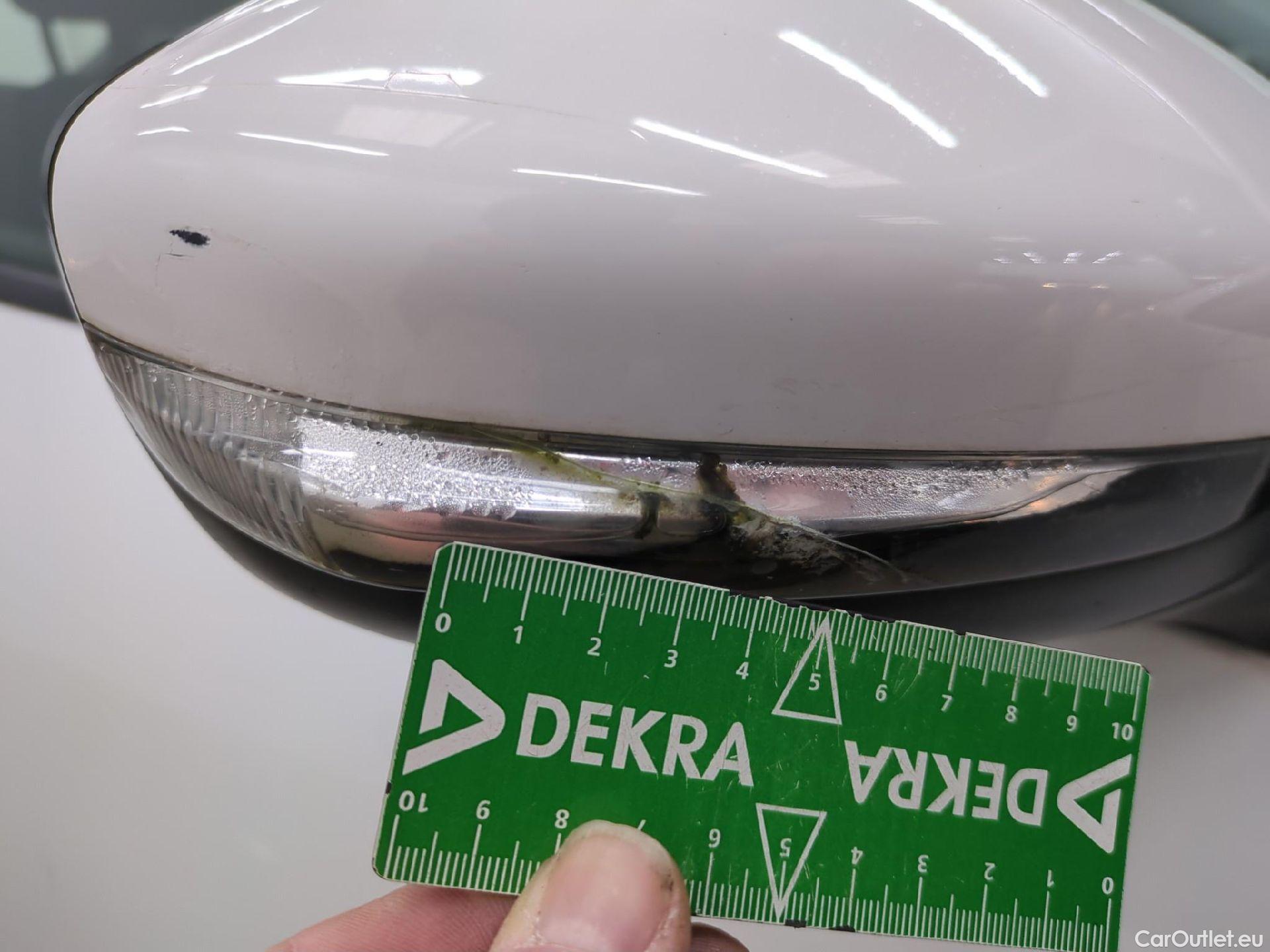  Peugeot  208  Affaire Premium Pack 1.2 80CV BVM5 E6dT #54