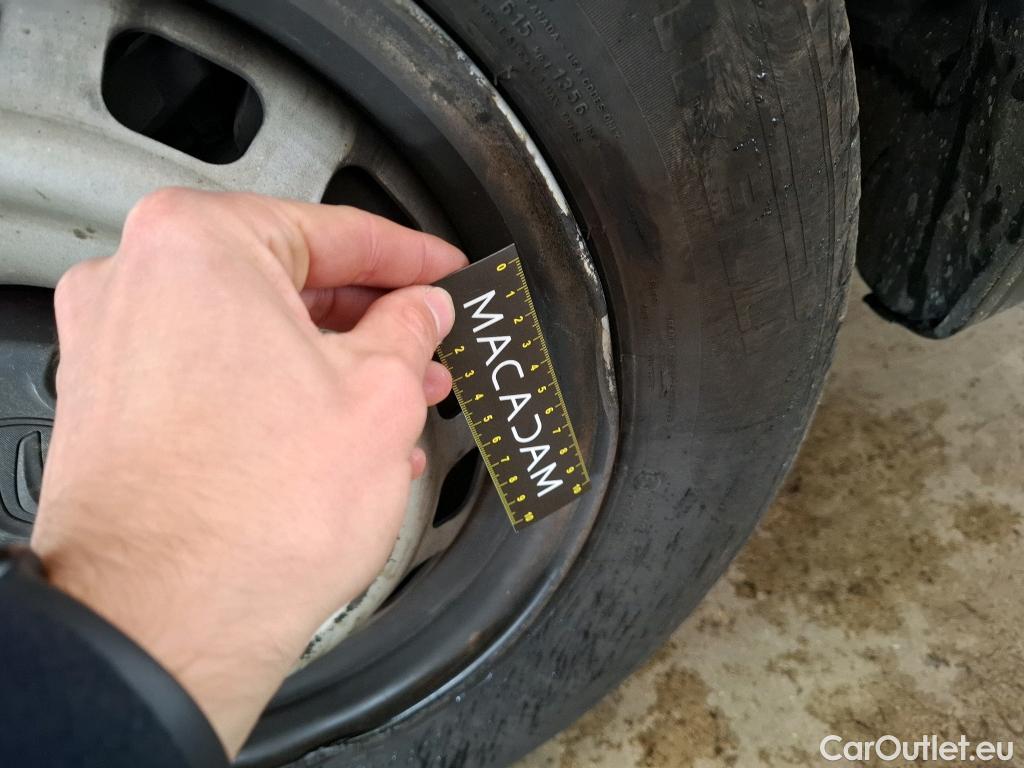  Citroen  Berlingo  Fourgon Club M 650 1.5 BlueHDi 75CV BVM5 E6dT #17