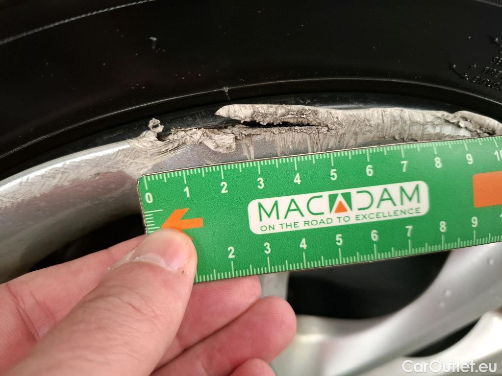  Citroen  C3  Société Feel 1.2 PureTech 80CV BVM5 E6d #31