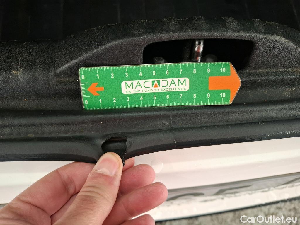  Citroen  C3  Société Feel 1.2 PureTech 80CV BVM5 E6d #25