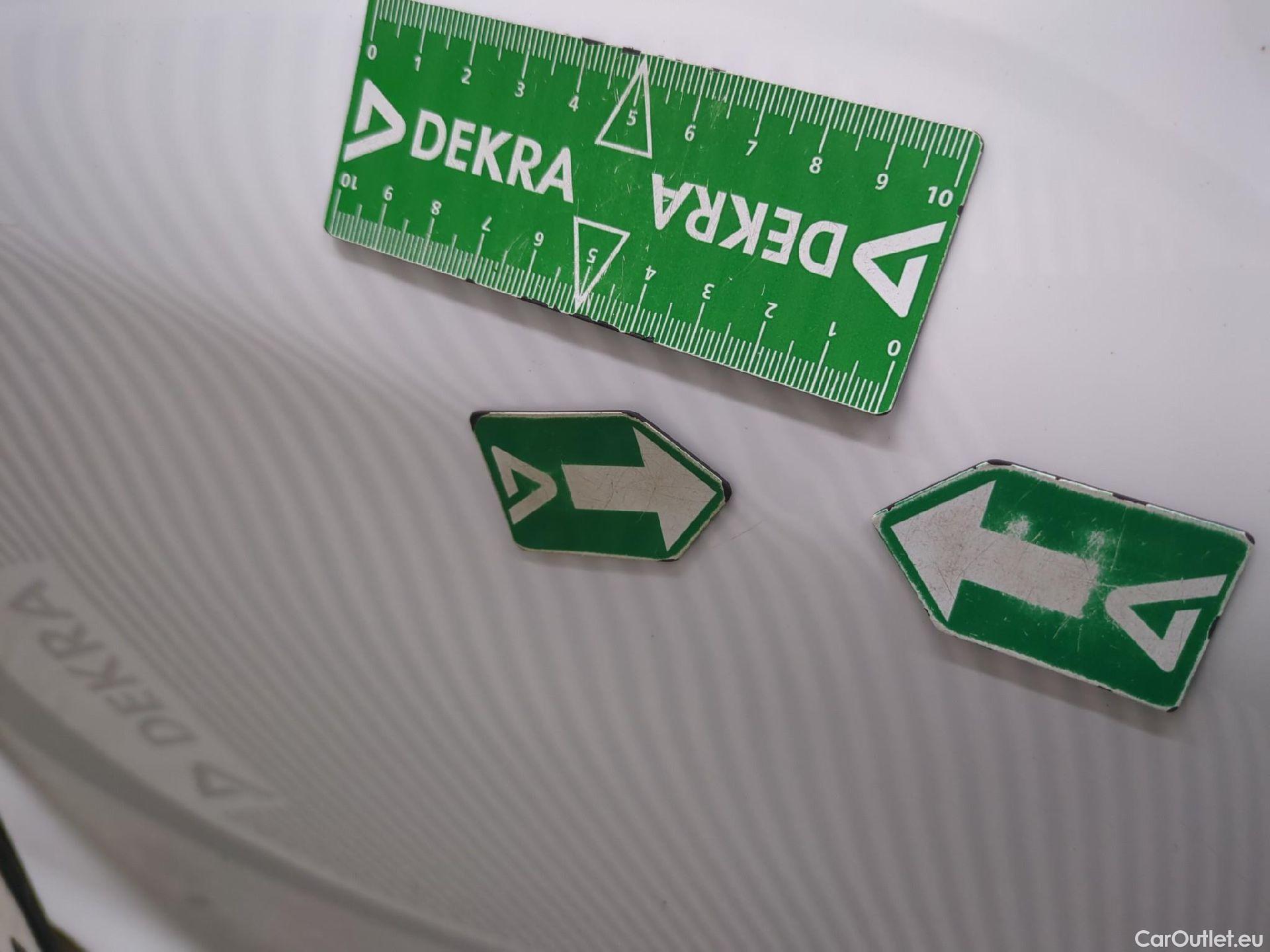  Peugeot  208  Affaire Premium Pack 1.2 80CV BVM5 E6dT #47