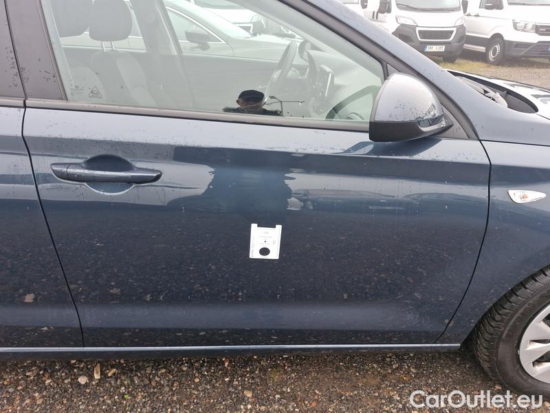  Hyundai  i30  (PD)(01.2017 ->)  kom. TGDI 120 Start Plus #8