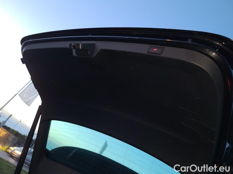  Skoda  Octavia  Combi (NX3)(2020) Oct.Combi 2.0TDI 110 Style AT #12