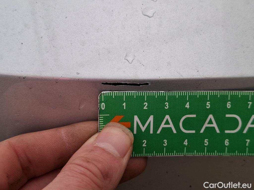  Volkswagen  Golf  VOLKSWAGEN / 2020 / 5P / Berline 2.0 TDI SCR 150 DSG7 Life Busi 1st #9