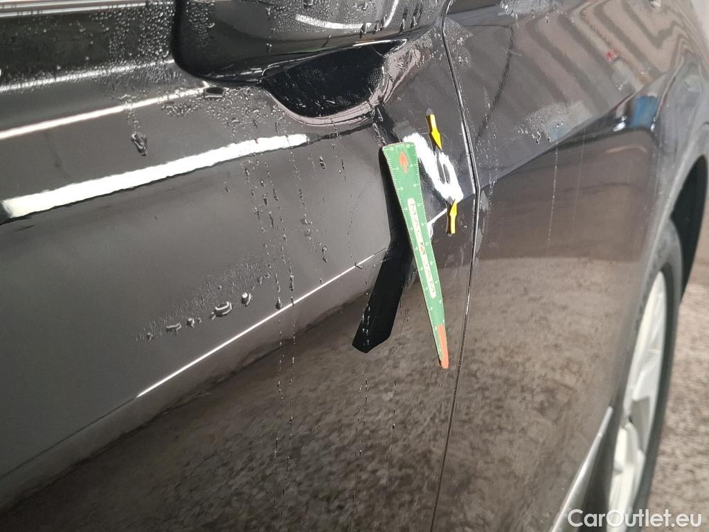  Volkswagen  Tiguan VOLKSWAGEN  / 2020 / 5P / SUV 1.4 eHybrid 245 DSG6 Elegance #6