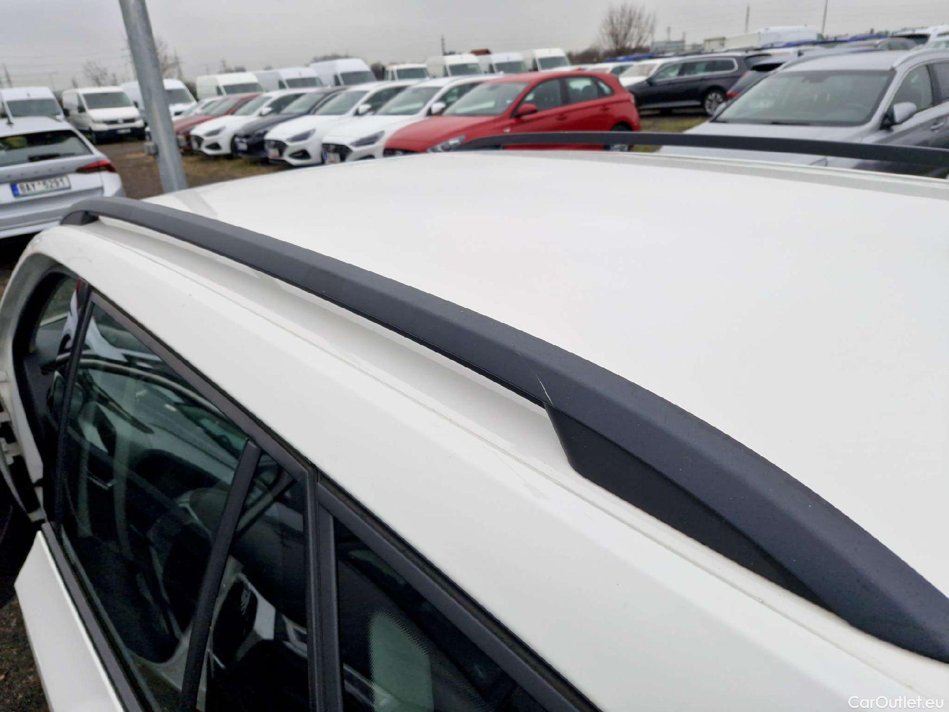  Skoda  Fabia  Combi (2015)  Com.1.0TSI 70 Style #17