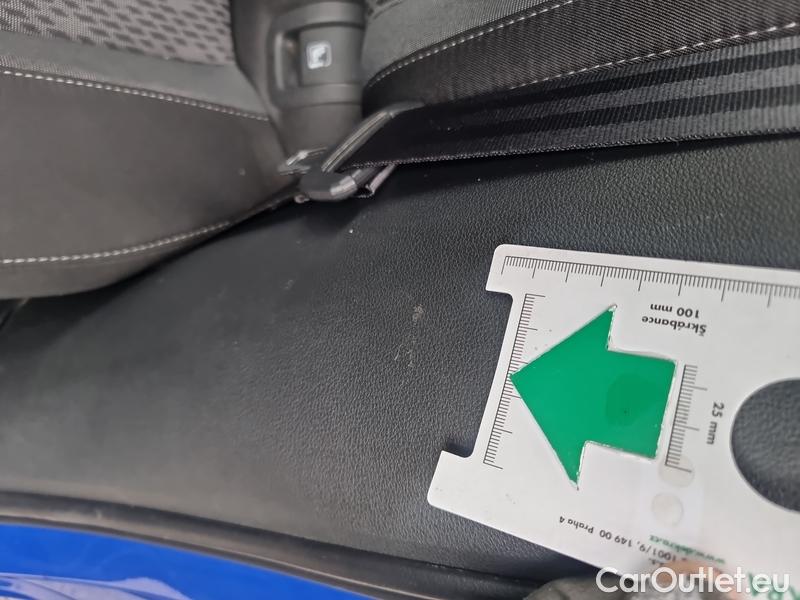  Skoda  Octavia  Combi (NX3)(2020) Oct.Combi 2.0TDI 110 Style AT #9