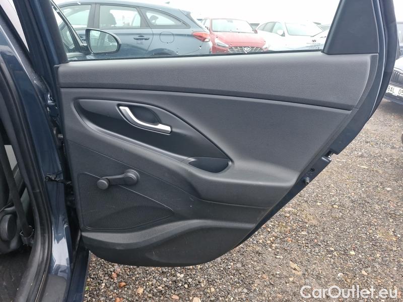  Hyundai  i30  (PD)(01.2017 ->)  kom. TGDI 120 Start Plus #12